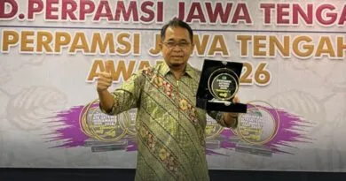 Melesat Cepat! PDAM Kebumen Raih Peringkat Keempat Terbaik se-Jateng dengan Nilai 4,05 Melesat Cepat! PDAM Kebumen Raih Peringkat Keempat Terbaik se-Jateng dengan Nilai 4,05